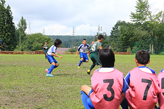 サッカー合宿風景