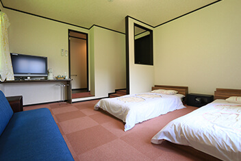 Triple Room