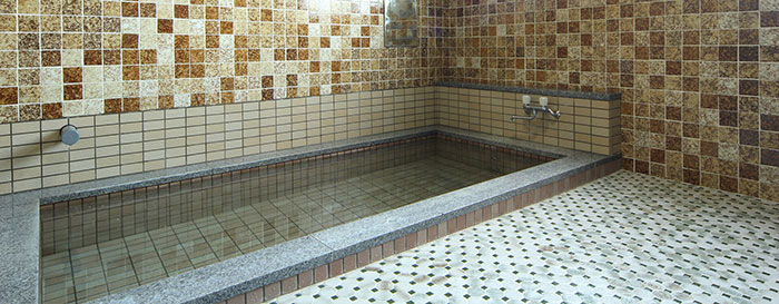 白馬岩岳民宿旅館 岳園荘のお風呂・客室02